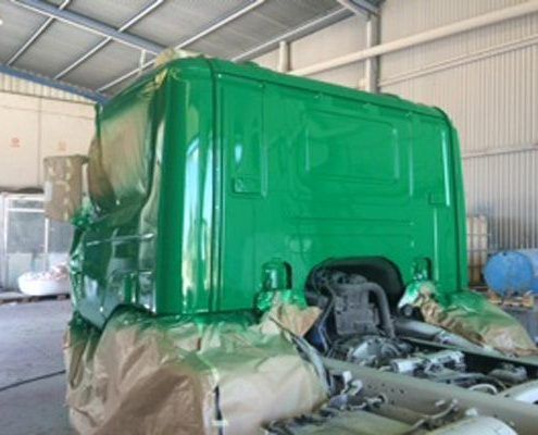 Montar gancho contenedor, pintar Scania chasis y caja 4
